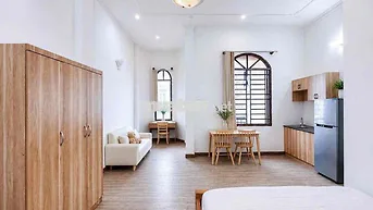 Phòng 40m2_ studio, đẩy đủ nội thất, cửa sổ_ 270 Phan Đình Phùng