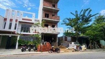 Đất 125m² Trần Anh Tông đường 10m5 gần biển, 10.5 tỷ