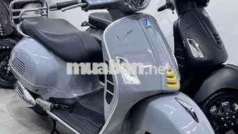 Piaggio Vespa GTS Super 300cc Xám Đã sử dụng