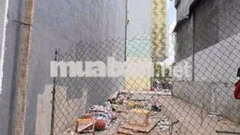 CẦN BÁN GẤP ĐẤT Ở QUẬN 3 (MẶT TIỀN HOÀNG SA - TRƯỜNG SA)