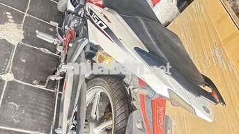 Yamaha Exciter 150 Trắng đỏ