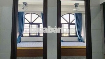 2PN FULL NT TRONG CHDV SỊN Ở TRUNG TÂM QUẬN 7 KẾ BÊN UFM NTT PMH Q4