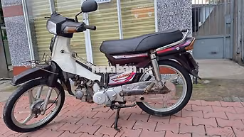 Honda Dream Nâu