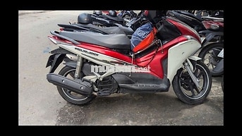 Honda Air Blade 2011 Đỏ trắng