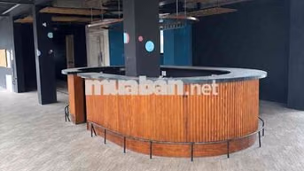Cho thuê 150m2 Cô Giang Q1 lầu 8 làm lounge, bar