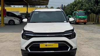 Kia Carens Luxury 2025 Trắng 7 chỗ Số tự động