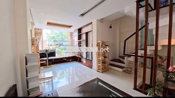 Cho thuê nhà mặt tiền đường.Nguyễn Duy.P3.Q.Bình Thạnh 