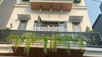 Cho thuê nhà HXH 221/3B Trần Quang Khải, P. Tân Định, Quận 1