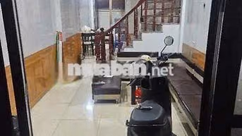 Cho thuê nhà riêng ngõ 236 Đại Tử -42m2-4 tầng -4 ngủ