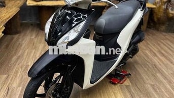 Honda Vision dàn áo liền lạc, máy móc bao êm