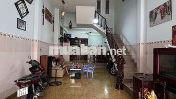 Cho thuê nhà nguyên căn, 1 trệt, 2 lầu và 1 sân thượng