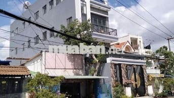 Gần Phú mỹ hưng-Nữ 1 người/phòng
