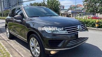 Volkswagen Touareg 3.6L AT 4WD  xe zin chuẩn đẹp