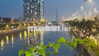 Cho thuê căn 2pn 1wc Full nội thất, mới ở ngay D-Aqua Bến Bình Đông Q8