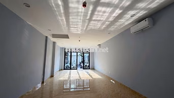 Cho Thuê Mặt Bằng Khu Mỹ An - Đông khách qua lại