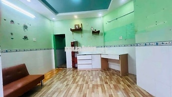 chủ gửi bán nhà sổ chung bùi thị xuân