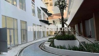 Cho thuê 3PN DAqua nhà trống. Giá 14tr/tháng