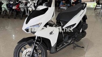 Honda Air Blade 2018 Trắng đen