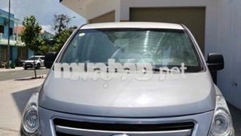 HUYNDAI GRAND STAREX 9 CHỔ MÁY DẦU MT SX CUỐI 2016