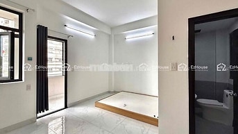 CĂN HỘ MINI ĐẦY ĐỦ NỘI THẤT BAN CÔNG RIÊNG THOÁNG MÁT ĐỐI DIỆN CÔNG V