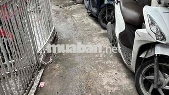 Nhà cho thuê giá 8tr có sân trc ở Quận 7 tphcm