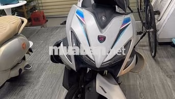 Yamaha NVX 2019 Trắng