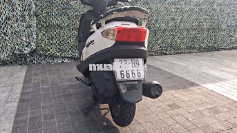 Xe ga Honda biển sảnh và tứ 6, có giao lưu đổi x