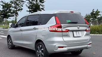 Suzuki Ertiga Hybrid 2023 Tự động Bạc 37000 km