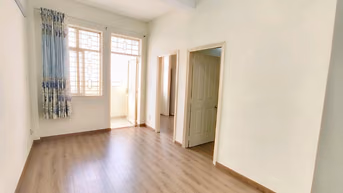 Chung cư Lý Chính Thắng-Q3 ( thang bộ lầu 2) 60m2 1PN, 1WC Giá 9,5 tr/