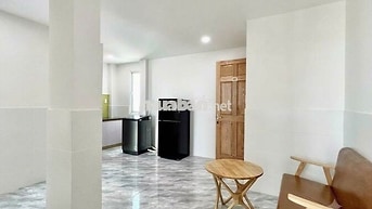 Tô Hiệu - Hoà Bình 2PN FULL nội thất, có thang máy và hầm xe