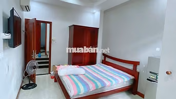 Phòng Ban công FULL Nội Thất Ngay Sân bay TSN, An ninh giờ tự do