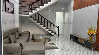 Hiếm. Nhà Ngay Trung Tâm Có Thể Vào Ở Luôn