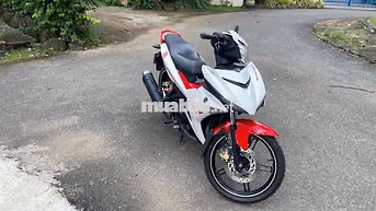 Yamaha Exciter 150 Trắng đỏ