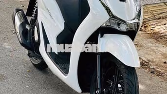 Honda SH 125 Trắng