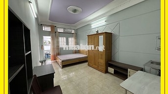 Phòng Nơ Trang Long (ngay cầu BĂNG KY), rộng, ban công lớn, full nthất