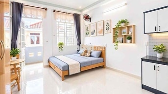 CHDV BAN CÔNG , SẴN NỘI THẤT, CHỈ VIỆC VÔ Ở, GẦN HỌC VIỆN HÀNG KHÔNG