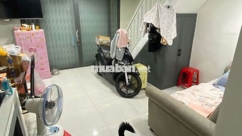 Nhà bán chỉnh chủ gần ngã tư tô ký