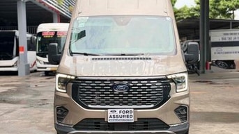 Ford Transit Premium 2024 16 chỗ Vàng cát 26.750 k