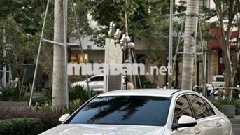 . #Mercedes_C200