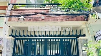 Cho thuê nhà nguyên căn ( hẻm 315 ) 1 trệt 2 lầu , Q.3 