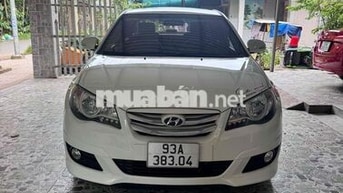 Hyundai Avante 2012 1.6AT Tự động Trắng