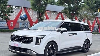 Kia Carnival 2024 Premium 8 chỗ Trắng