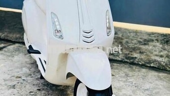 Piaggio Vespa Primavera 125CC 3VAL IE 2015 Trắng