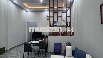 Nhượng lại căn nhà đang ở do thay đổi công việc