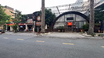 CHUYỂN NHƯỢNG TÀI SẢN DIỆN TÍCH LỚN TIỆN XÂY KHÁCH SẠN ĐƯỜNG SƯƠNG N