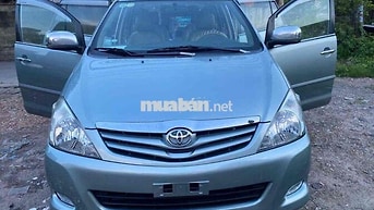 Toyota Innova GSR2011 so san 7 cho