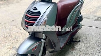 Honda PS125 màu Bạc, Đỏ