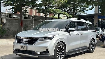 Kia Carnival 2022 Luxury Dầu - Odo 55k km