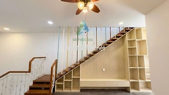 Cần cho thuê nhà 2 tầng đường Khuê Mỹ Đông 7. P.Ngũ Hành Sơn