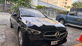 Mercedes-Benz C 200 2022 30000 km Đen